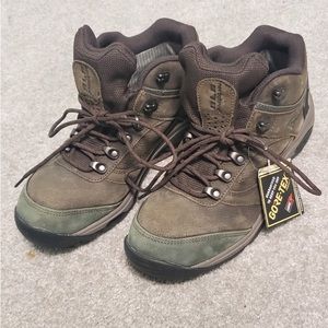 brown hiking boots